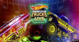 Hot Wheels Monster Trucks Live Glow Party